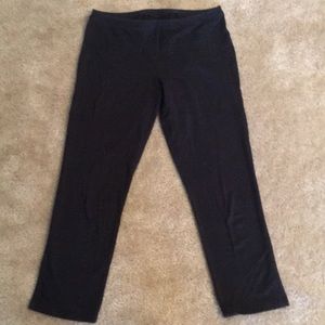 Hue Capri black leggings S